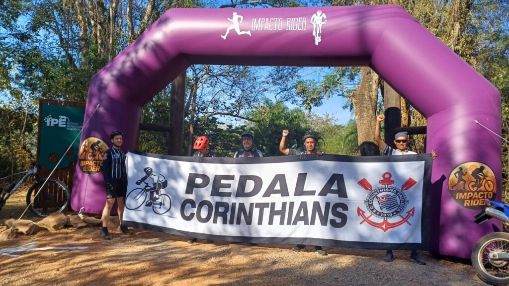 Equipe do Corinthians participa do Pedal na Mata, do IPÊ