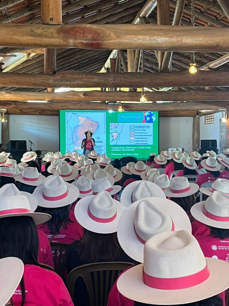 Palestra do CECSA-Clima no eventos "Elas no Agro Capixaba"