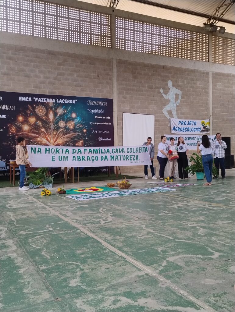 Foto frase Escola Municipal Comunitária Agroecológica João Quiuqui