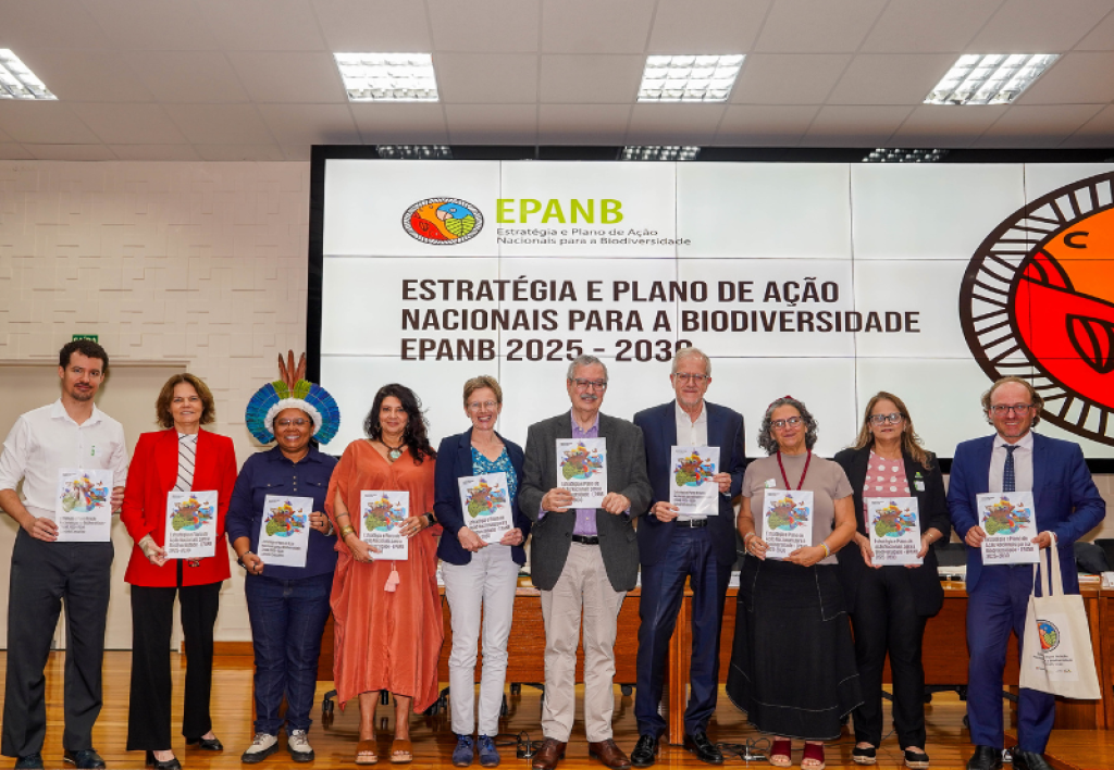 Simone Tenório representa sociedade civil no lançamento da EPANB